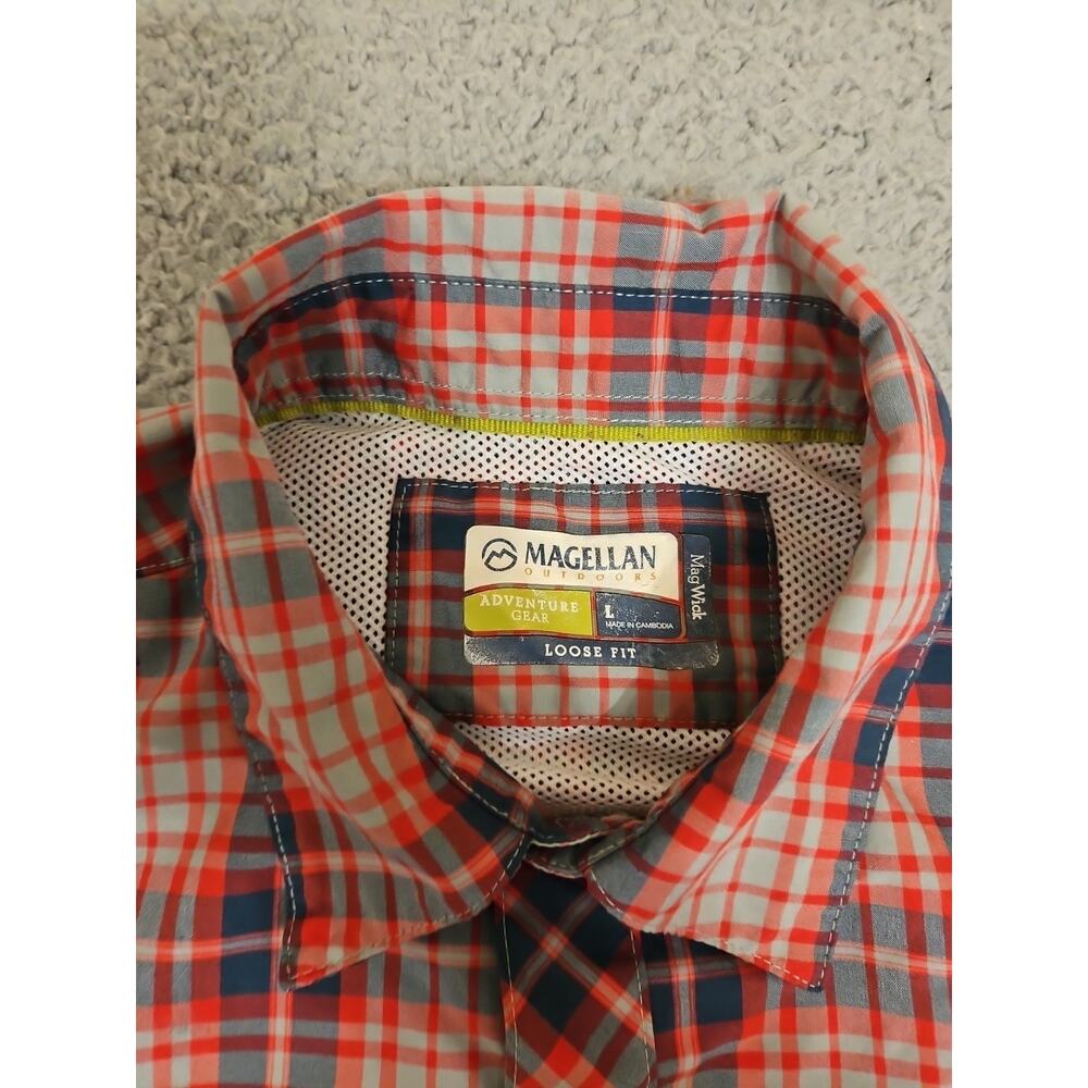 Magellan Shirt Mens LARGE Red Plaid Loose Wicking Short Sleeve Vented - Picture 2 of 9